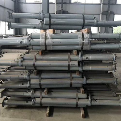 華礦重工一批單體液壓支柱發往黑龍江