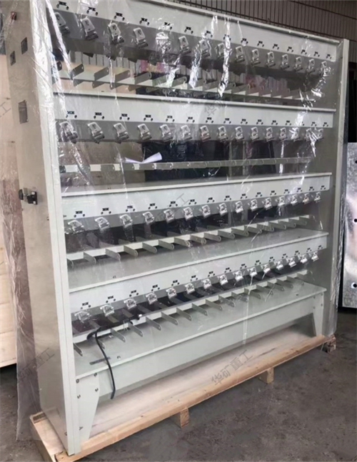 華礦集團熱銷產品礦燈充電架發往山西